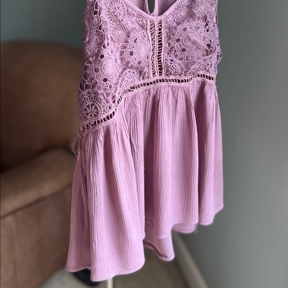 Kendal & Kylie halter/tank top sz S color is lilac/mauve - Picture 6 of 8